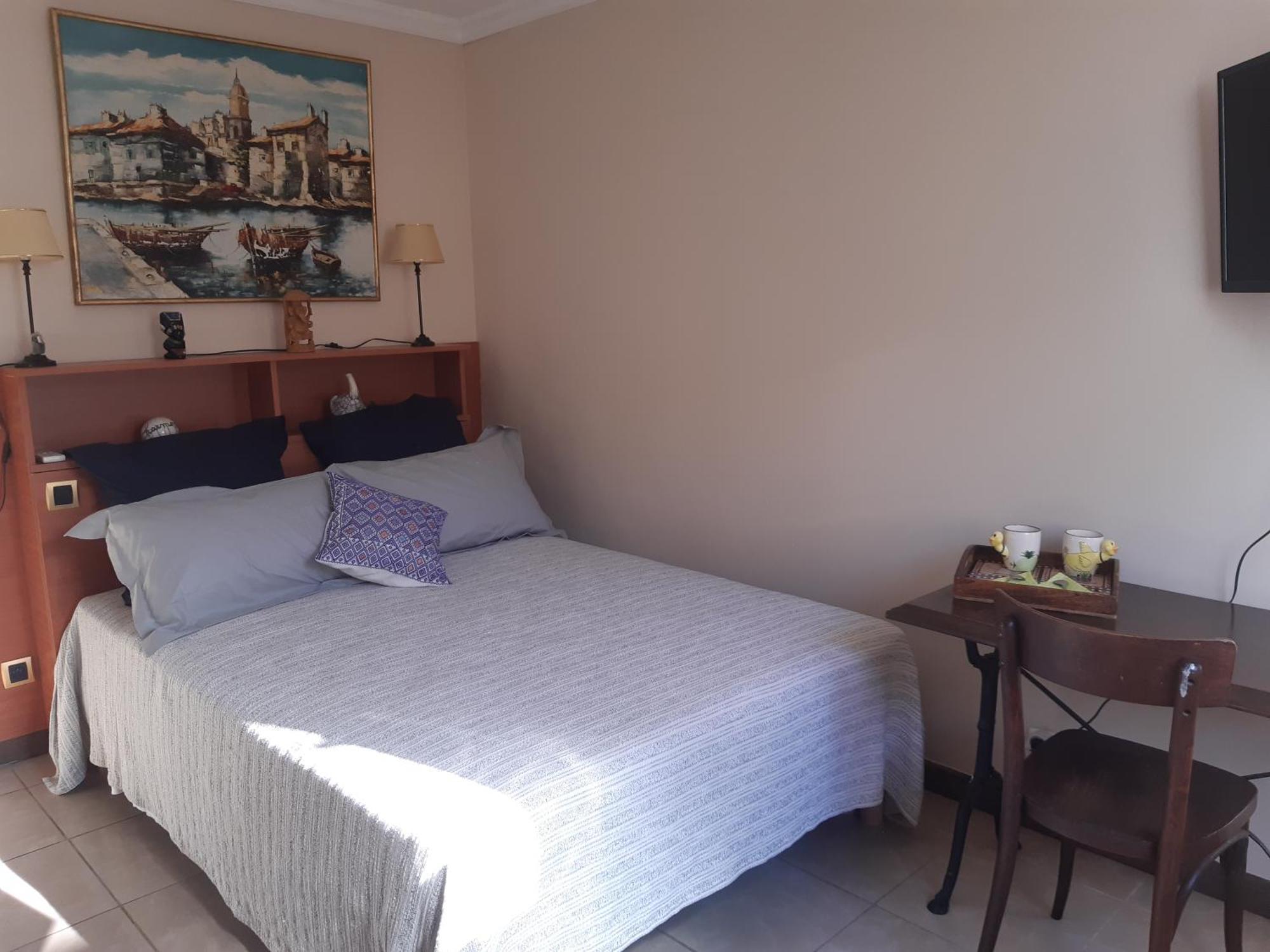 Agreable Chambre D'Hote A 50M De La Mer Канны Экстерьер фото